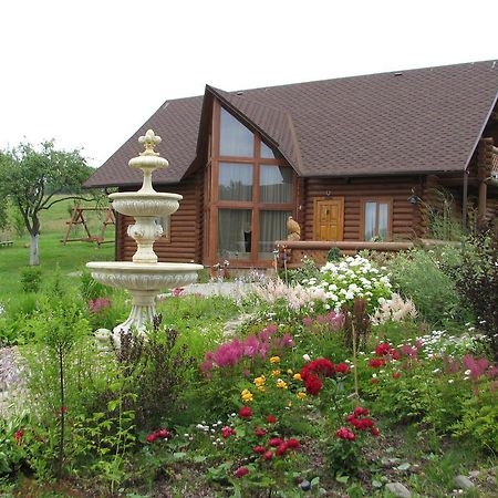 Villa Pumpuri Svente Esterno foto